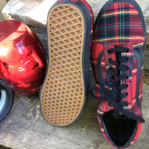 Vans Mens Red Plaid with Leather Tongue Size 10.5 - Picture 2 of 5